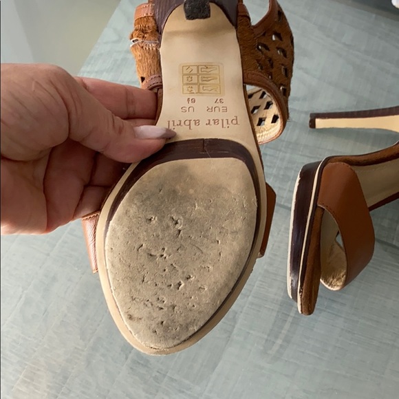 Pilar Abril leather suede open toe ankle heels - Picture 7 of 15